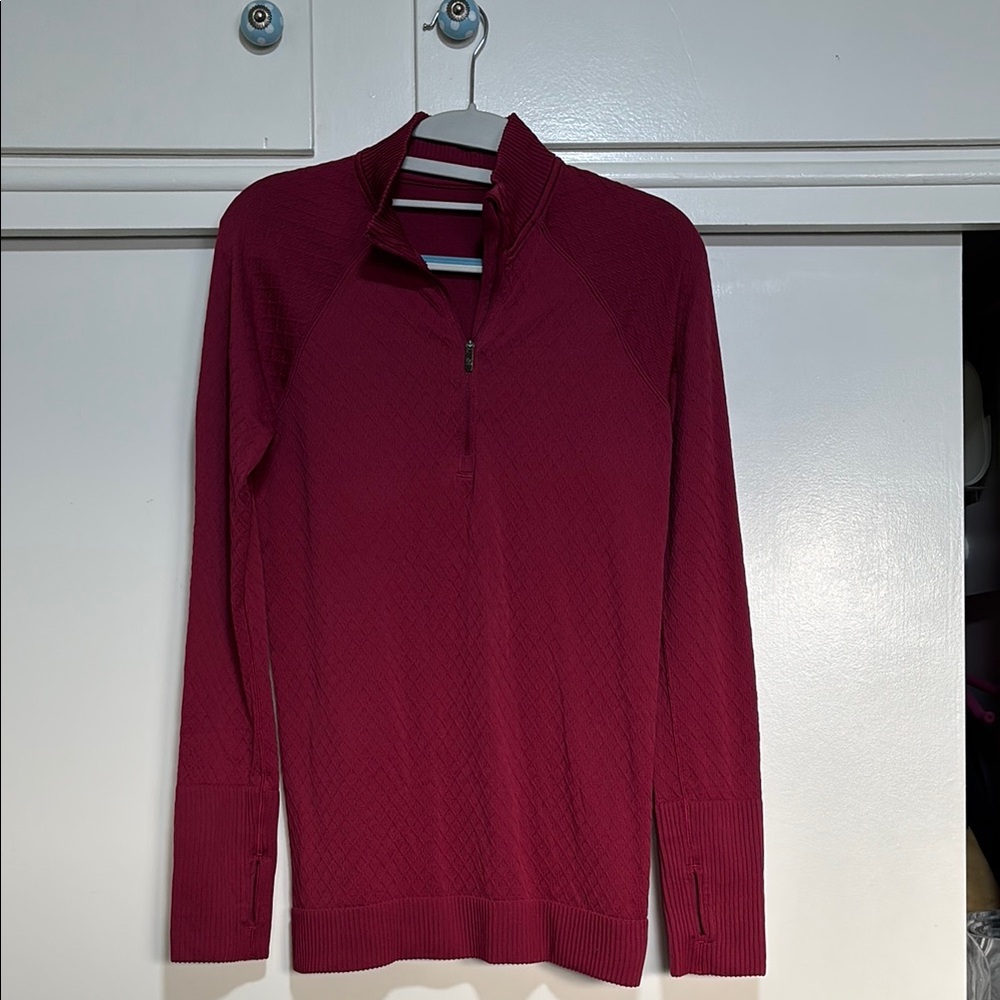 Lululemon restless Burgundy Sweater small/6